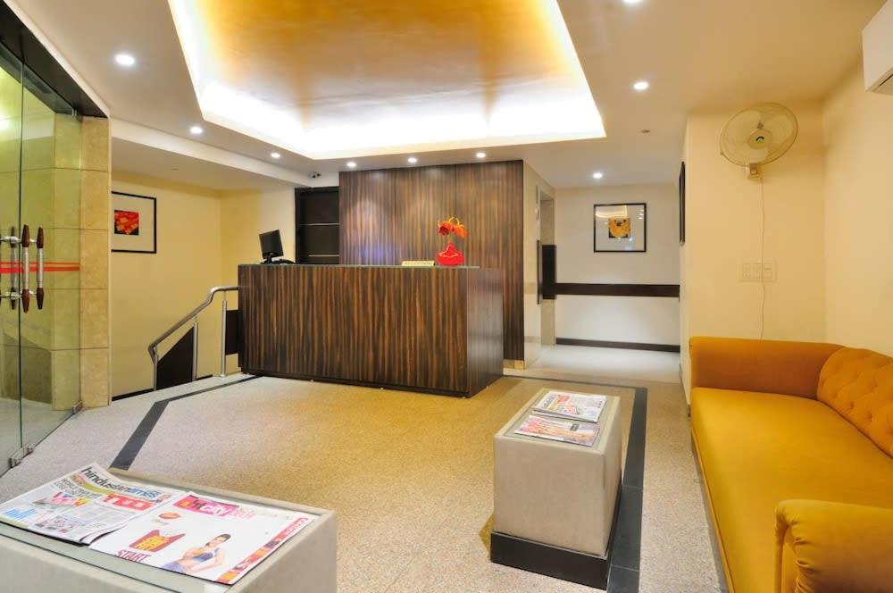 Zenith Hotel - Delhi Airport Új-Delhi Kültér fotó